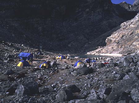 B_983CR26-30_LOBUCHE_ADVANCED_CAMP