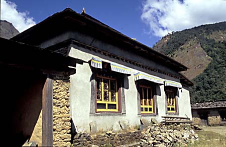 D_1033CR41-22_Gompa_Exterior